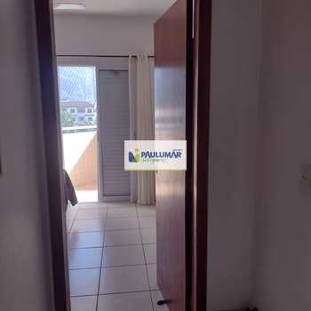 Apartamento em Mongaguá, bairro Centro