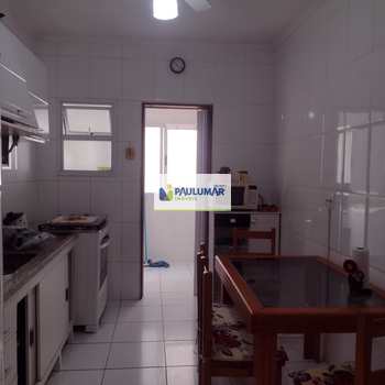 Apartamento em Mongaguá, bairro Centro