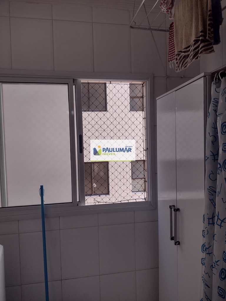 Apartamento em Mongaguá, no bairro Centro