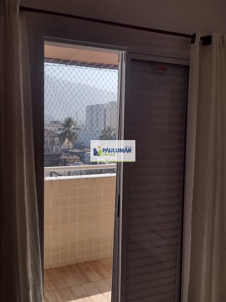 Apartamento em Mongaguá, no bairro Centro
