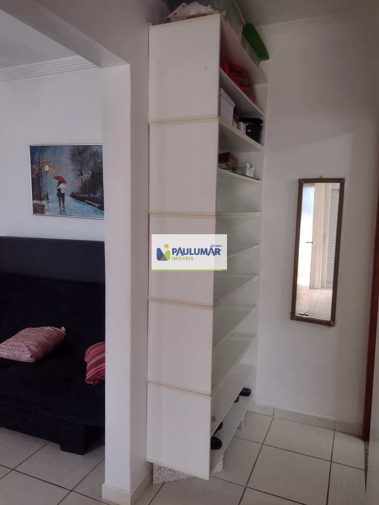 Apartamento em Mongaguá, no bairro Centro