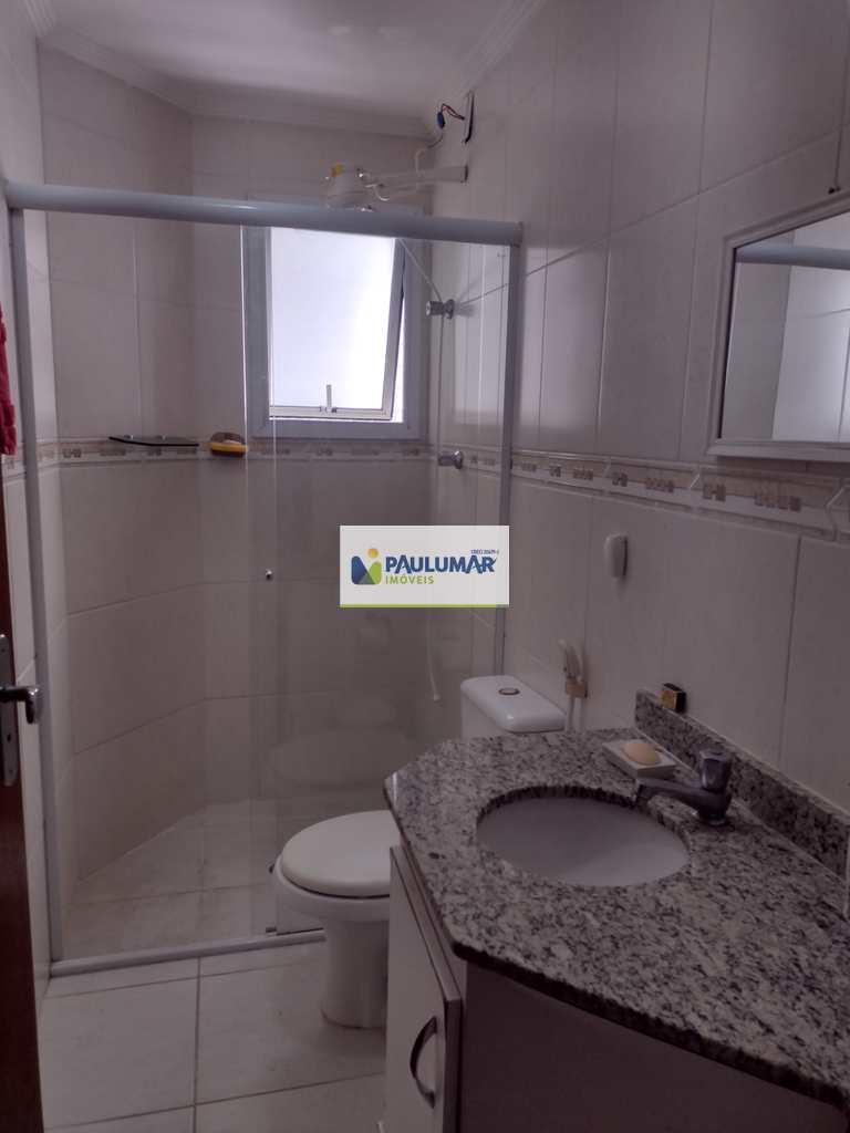 Apartamento em Mongaguá, no bairro Centro