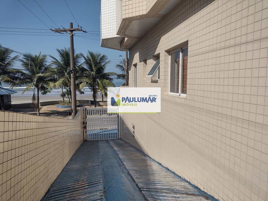 Apartamento em Mongaguá, no bairro Centro