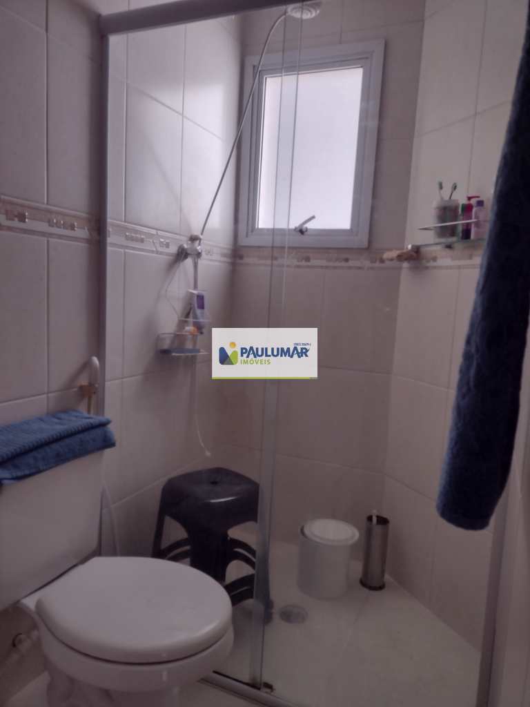 Apartamento em Mongaguá, no bairro Centro