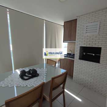 Apartamento em Mongaguá, bairro Centro