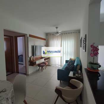 Apartamento em Mongaguá, bairro Centro