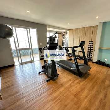 Apartamento em Praia Grande, bairro Guilhermina