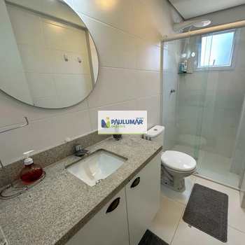 Apartamento em Praia Grande, bairro Guilhermina