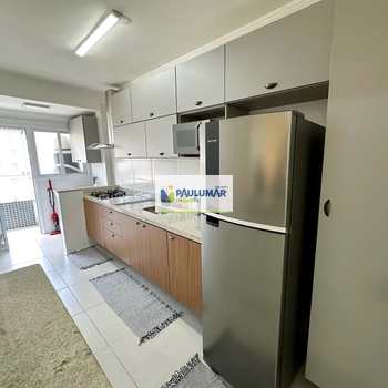 Apartamento em Praia Grande, bairro Guilhermina
