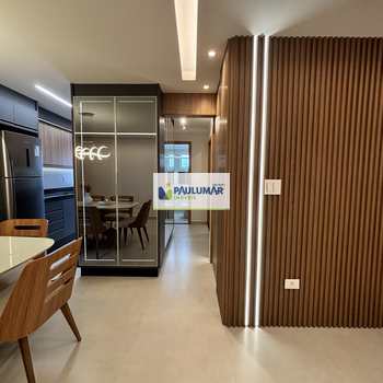 Apartamento em Praia Grande, bairro Boqueirão