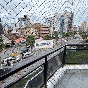 Apartamento em Praia Grande, bairro Guilhermina