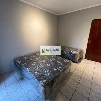 Apartamento em Praia Grande, bairro Guilhermina