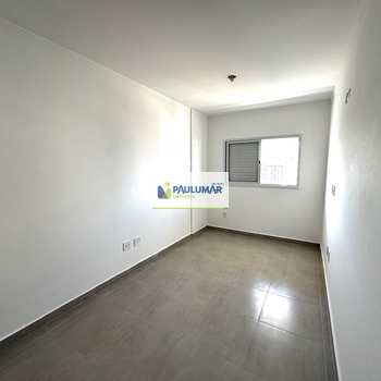 Apartamento em Praia Grande, bairro Guilhermina