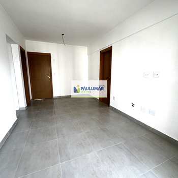 Apartamento em Praia Grande, bairro Guilhermina