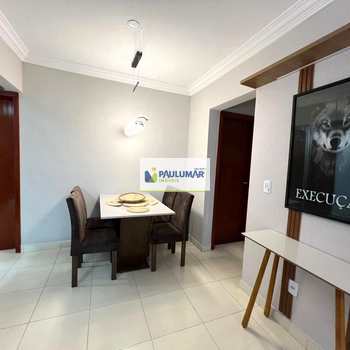 Apartamento em Praia Grande, bairro Caiçara