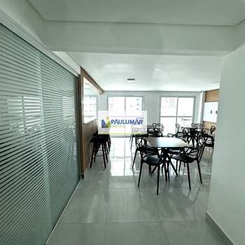 Apartamento em Praia Grande, bairro Caiçara