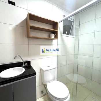 Apartamento em Praia Grande, bairro Caiçara