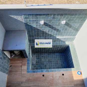 Sobrado de Condomínio em Itanhaém, bairro Suarão