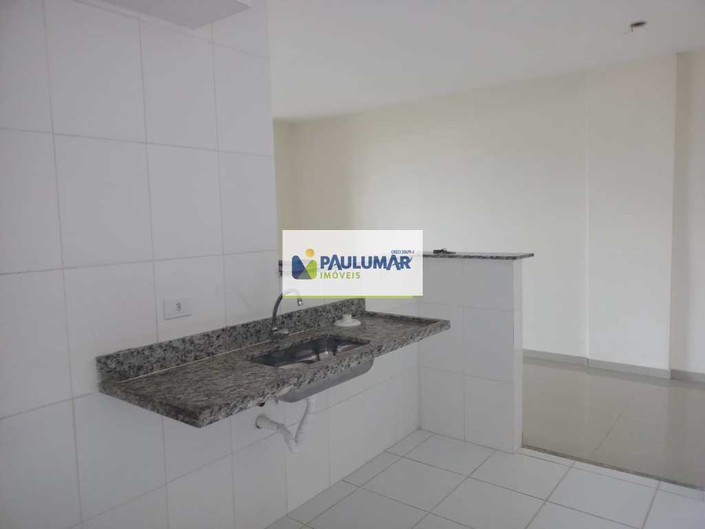 Apartamento em Mongaguá, no bairro Centro