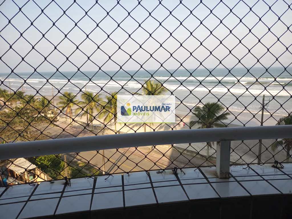 Apartamento em Mongaguá, no bairro Centro