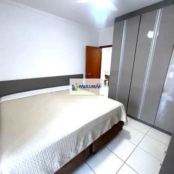 Apartamento em Praia Grande, bairro Guilhermina