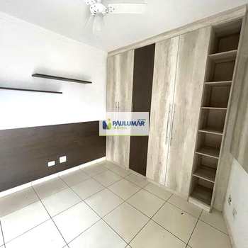 Apartamento em Praia Grande, bairro Guilhermina