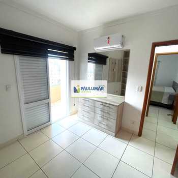 Apartamento em Praia Grande, bairro Guilhermina