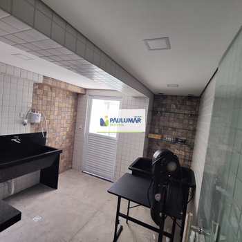 Apartamento em Praia Grande, bairro Caiçara