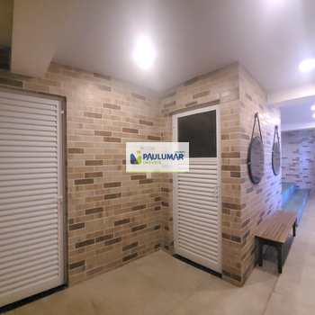 Apartamento em Praia Grande, bairro Caiçara