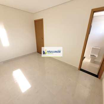 Apartamento em Praia Grande, bairro Caiçara