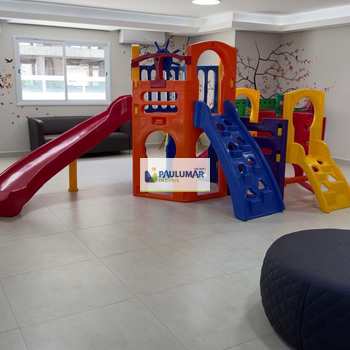 Apartamento em Praia Grande, bairro Caiçara