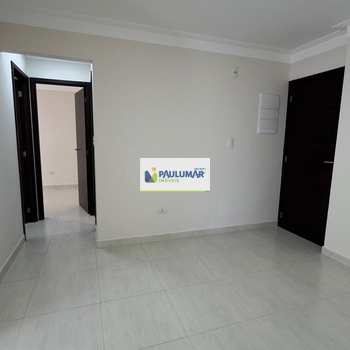 Apartamento em Praia Grande, bairro Caiçara