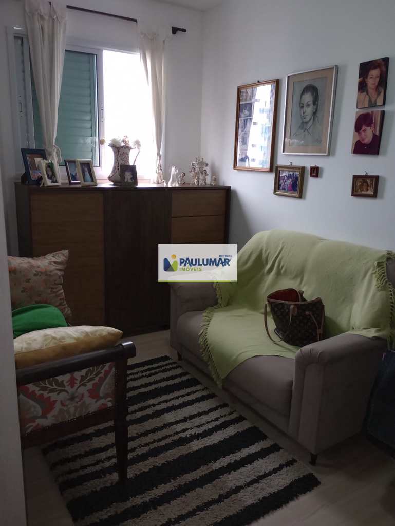 Apartamento em Mongaguá, no bairro Centro