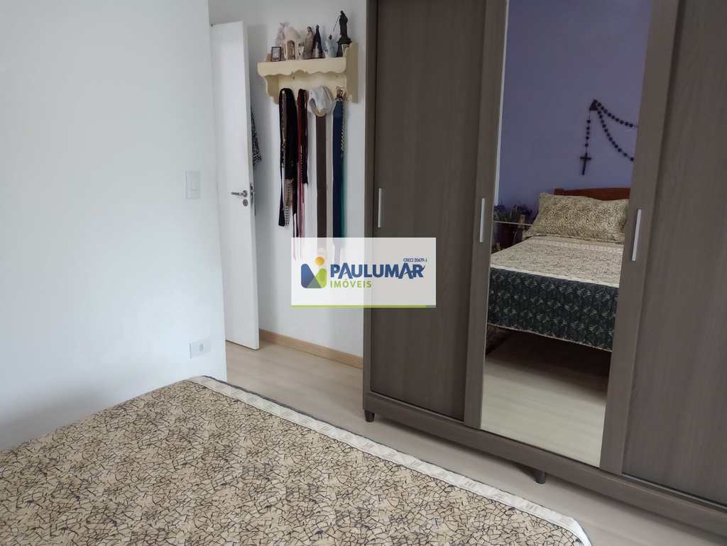 Apartamento em Mongaguá, no bairro Centro