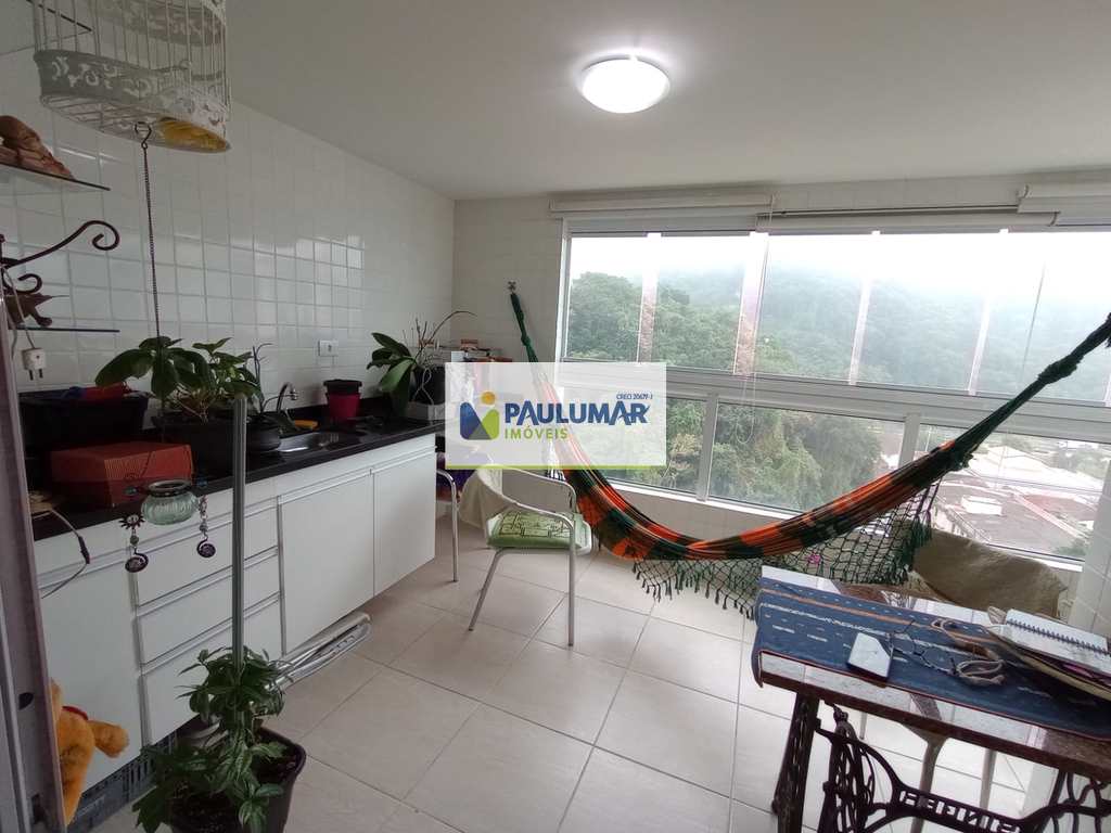 Apartamento em Mongaguá, no bairro Centro