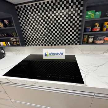 Apartamento em Mongaguá, bairro Centro