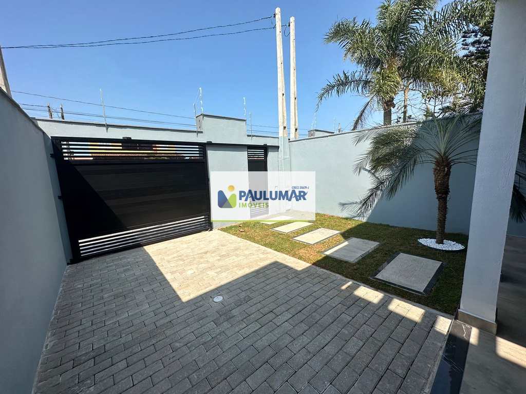 Casa em Itanhaém, no bairro Cibratel II