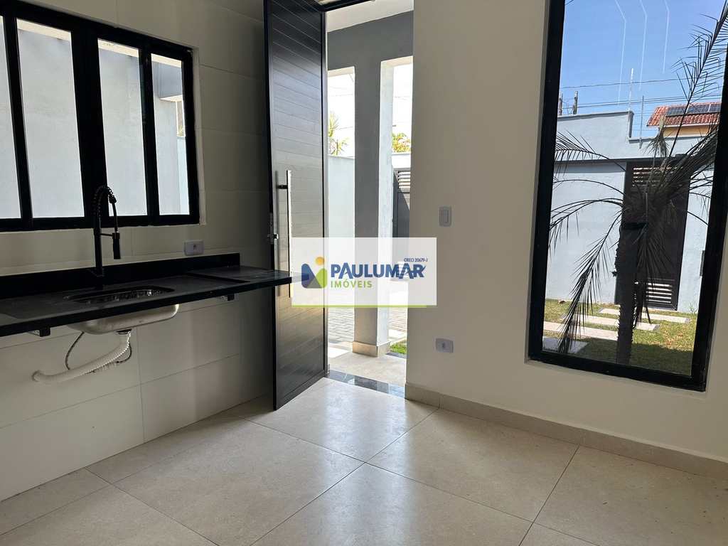 Casa em Itanhaém, no bairro Cibratel II