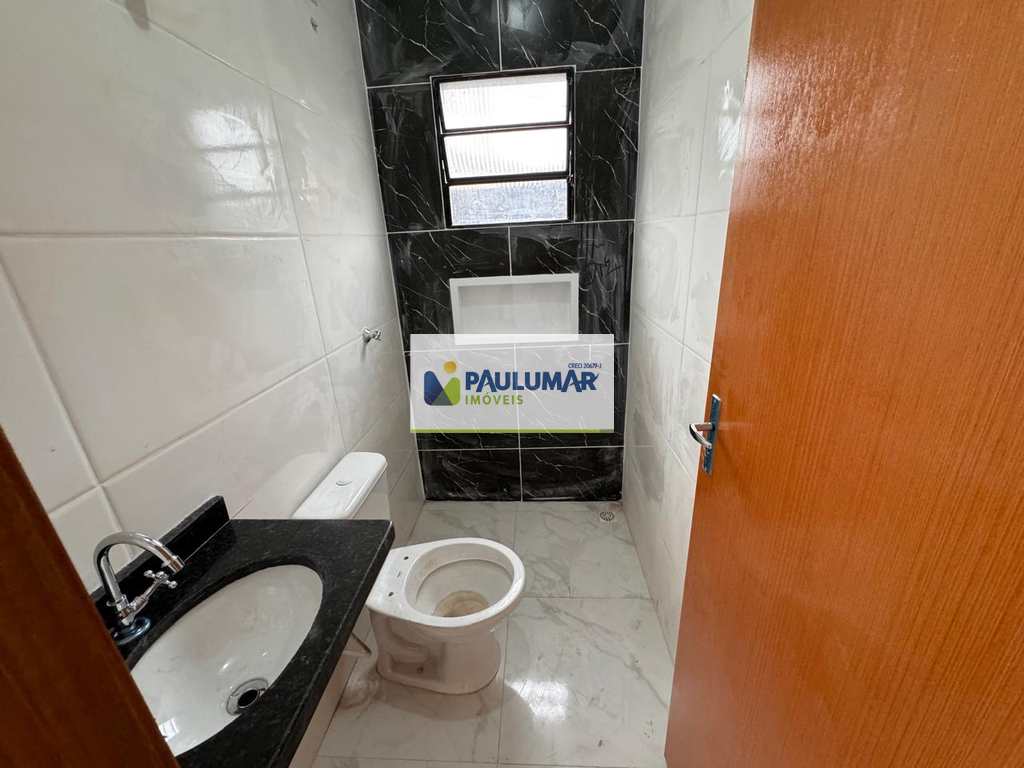 Casa em Itanhaém, no bairro Campos Elíseos