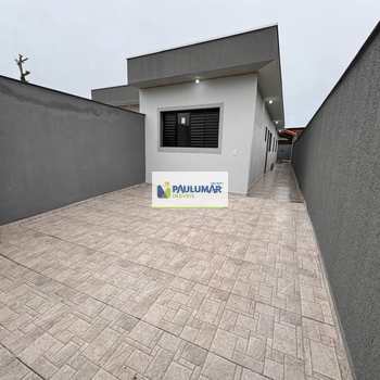 Casa em Itanhaém, bairro Campos Elíseos