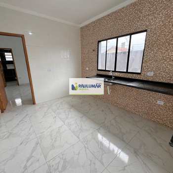 Casa em Itanhaém, bairro Campos Elíseos