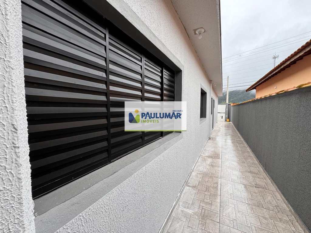 Casa em Itanhaém, no bairro Campos Elíseos