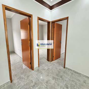 Casa em Itanhaém, bairro Loty