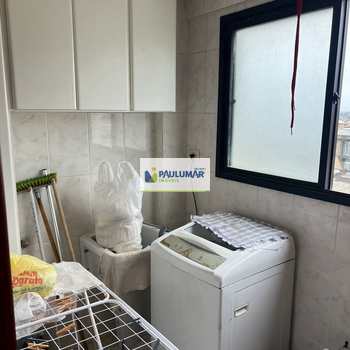 Apartamento em Mongaguá, bairro Vera Cruz
