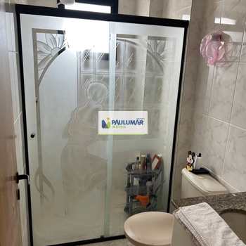 Apartamento em Mongaguá, bairro Vera Cruz