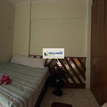 Apartamento em Mongaguá, bairro Vera Cruz
