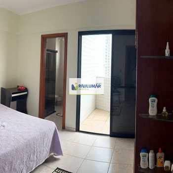 Apartamento em Mongaguá, bairro Vera Cruz