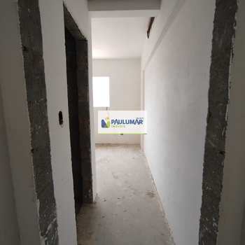 Apartamento em Mongaguá, bairro Vila São Paulo