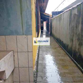 Casa em Mongaguá, bairro Agenor de Campos