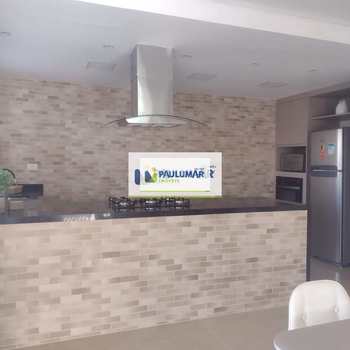 Apartamento em Mongaguá, bairro Vila São Paulo